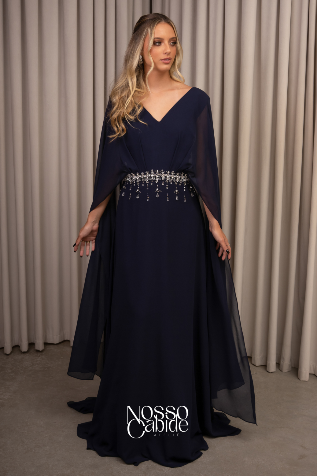 Vestido Longo Radiant Grace Azul Marinho